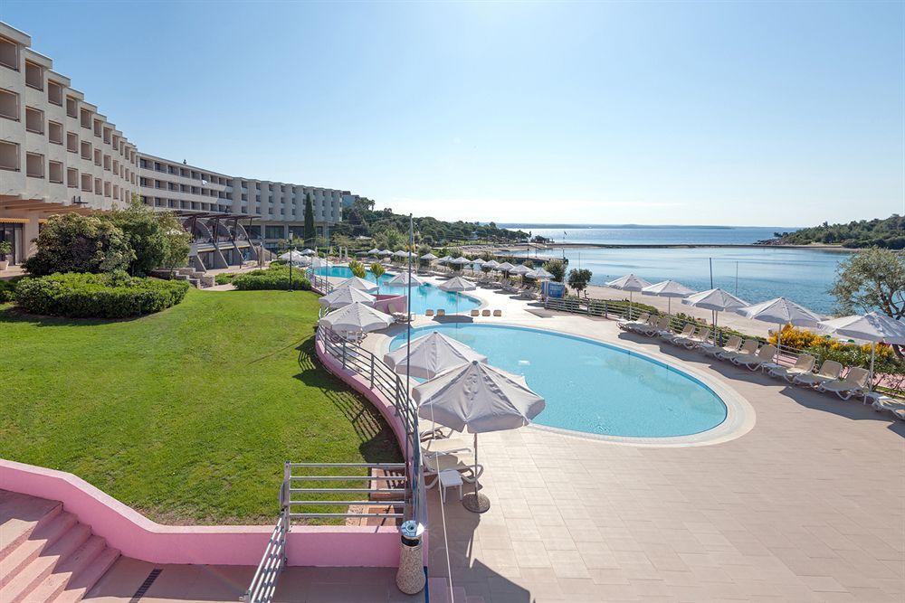 Hotel Istra Раб Екстер'єр фото