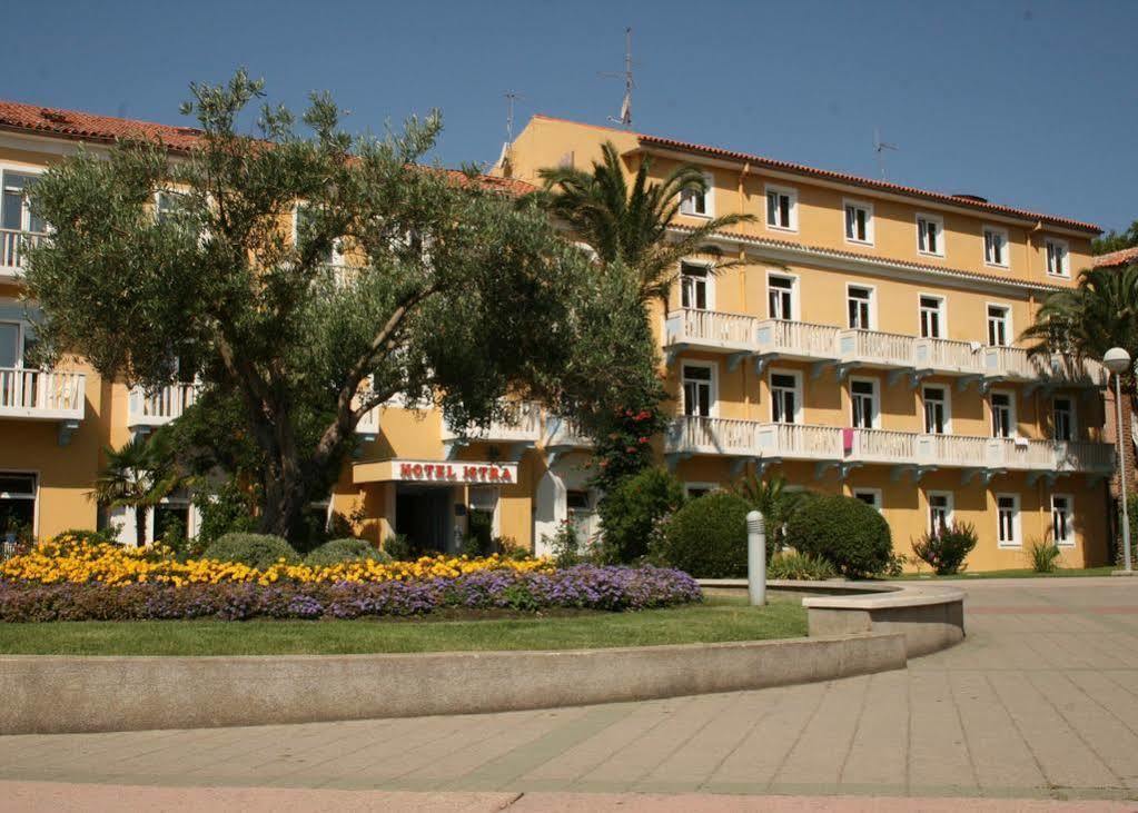 Hotel Istra Раб Екстер'єр фото