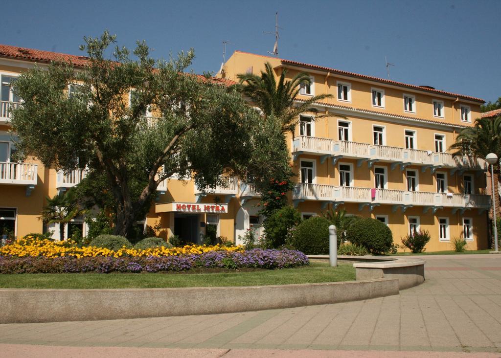 Hotel Istra Раб Екстер'єр фото